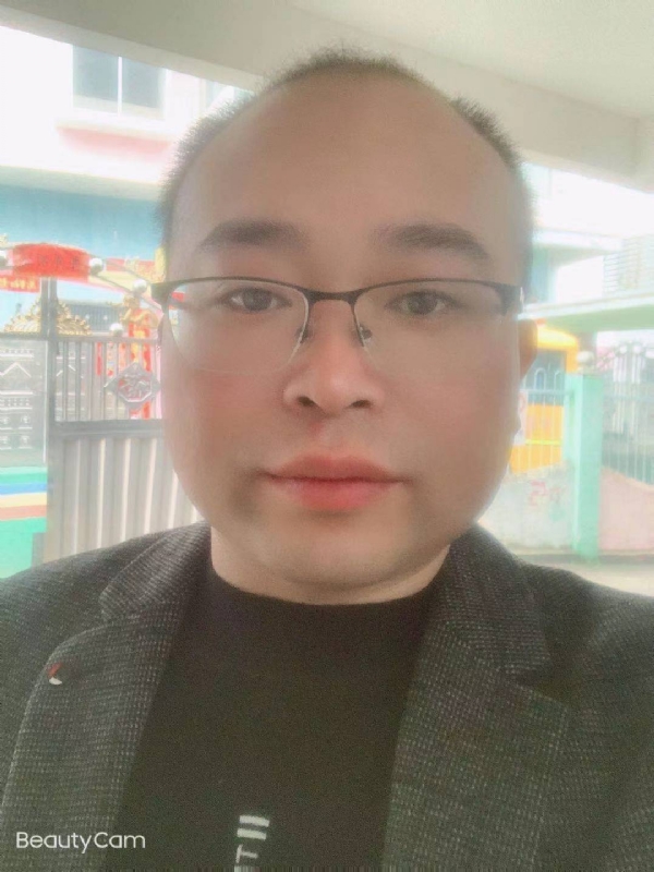 海阔凭鱼跃的第一张照片--九江父母相亲团